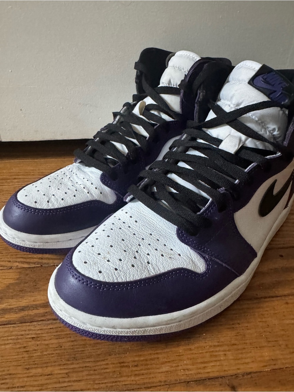 Nike Air Jordan 1 High Men’s Sneakers - Purple/White/Black - Picture 8 of 10